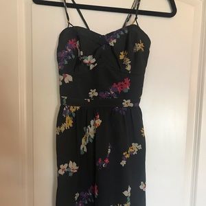 AE Mini with Floral Detail